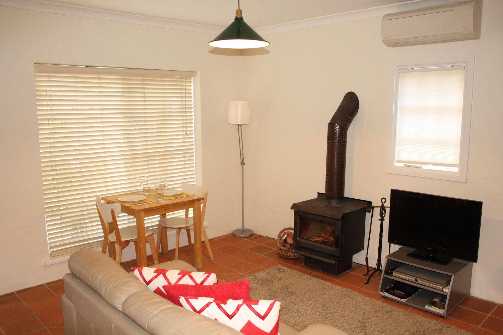 Merrimeet Cottages Bright Esterno foto